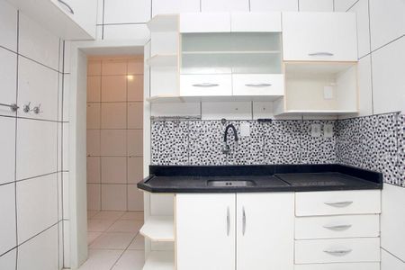 Apartamento à venda com 64m², 2 quartos e sem vagaCozinha