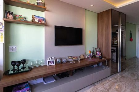 Apartamento à venda com 64m², 2 quartos e 1 vaga