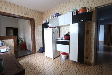 Casa à venda com 550m², 8 quartos e 4 vagasCasa 3 - Cozinha