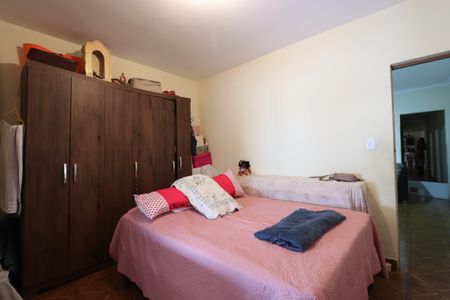 Casa à venda com 550m², 8 quartos e 4 vagasCasa 1 -  Quarto 1