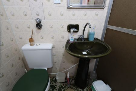 Casa à venda com 550m², 8 quartos e 4 vagasCasa 2 - Banheiro