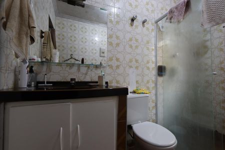 Casa à venda com 550m², 8 quartos e 4 vagasCasa 1 -  Banheiro