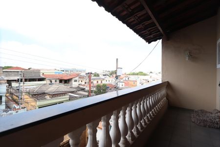 Casa à venda com 550m², 8 quartos e 4 vagasCasa 3 - Varanda 