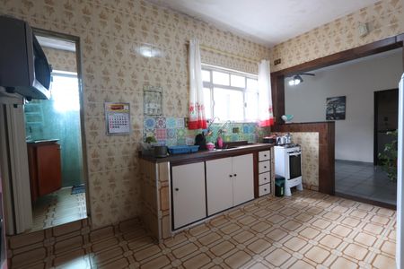 Casa à venda com 550m², 8 quartos e 4 vagasCasa 3 - Cozinha
