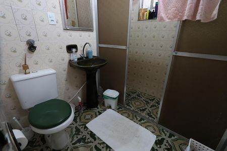 Casa à venda com 550m², 8 quartos e 4 vagasCasa 2 - Banheiro