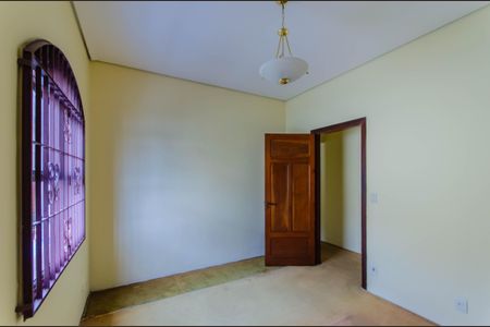 Casa à venda com 190m², 3 quartos e 2 vagas Casa à venda com 190m², 3 quartos e 2 vagasQuarto 1