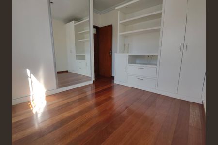 Apartamento à venda com 100m², 3 quartos e 2 vagas