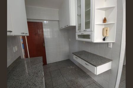 Apartamento à venda com 100m², 3 quartos e 2 vagas