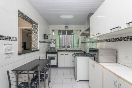 Casa à venda com 191m², 4 quartos e 3 vagas