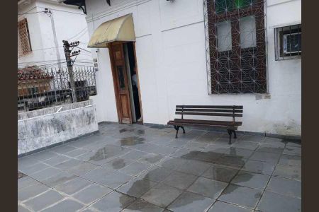 Casa à venda com 103m², 3 quartos e 2 vagas