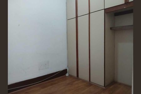 Casa à venda com 103m², 3 quartos e 2 vagas