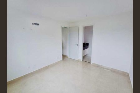 Apartamento à venda com 71m², 2 quartos e 1 vaga