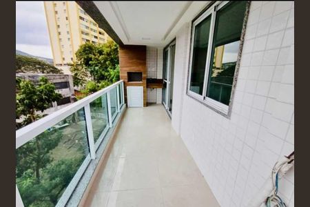 Apartamento à venda com 71m², 2 quartos e 1 vaga