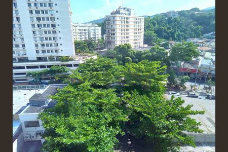 Apartamento à venda com 66m², 2 quartos e 1 vaga