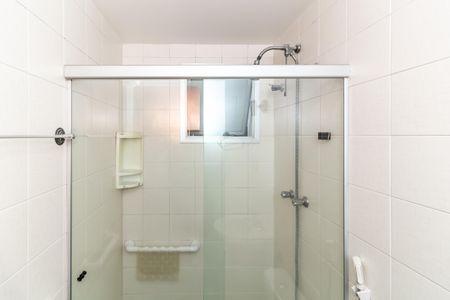 Apartamento à venda com 76m², 3 quartos e 2 vagas Apartamento à venda com 76m², 3 quartos e 2 vagasBanheiro da Suíte