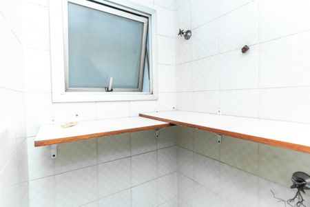 Apartamento à venda com 76m², 3 quartos e 2 vagas Apartamento à venda com 76m², 3 quartos e 2 vagasÁrea de Serviço