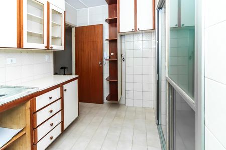 Apartamento à venda com 76m², 3 quartos e 2 vagas Apartamento à venda com 76m², 3 quartos e 2 vagasCozinha