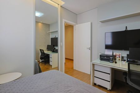 Apartamento à venda com 90m², 3 quartos e 2 vagasQuarto 1