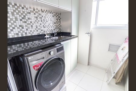 Apartamento à venda com 79m², 2 quartos e 1 vagaÁrea de Serviço