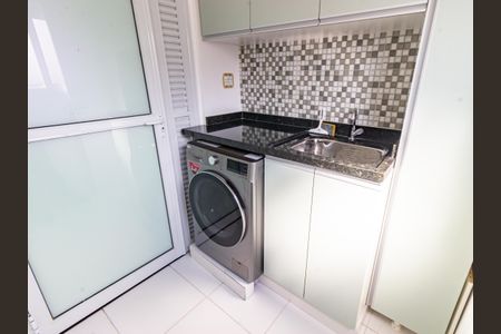 Apartamento à venda com 79m², 2 quartos e 1 vagaÁrea de Serviço