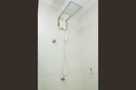 Casa à venda com 180m², 3 quartos e 5 vagasBanheiro da Suíte 1