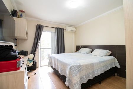 Casa à venda com 180m², 3 quartos e 5 vagasSuíte 1