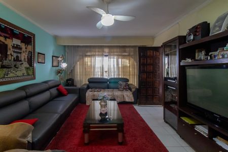 Casa à venda com 155m², 3 quartos e 3 vagasSala