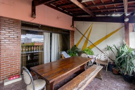 Casa à venda com 155m², 3 quartos e 3 vagasVaranda