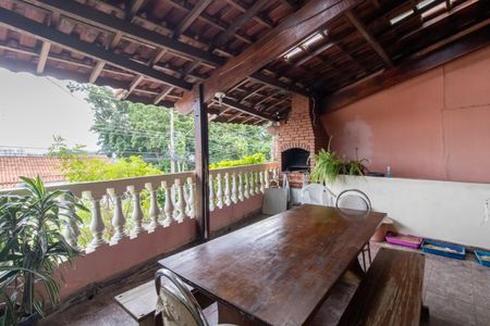 Casa à venda com 155m², 3 quartos e 3 vagasVaranda