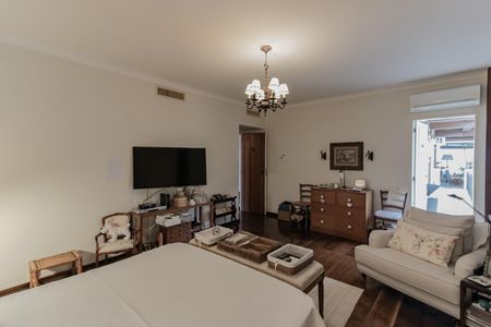 Casa à venda com 783m², 4 quartos e 2 vagas Casa à venda com 783m², 4 quartos e 2 vagasSuíte 2