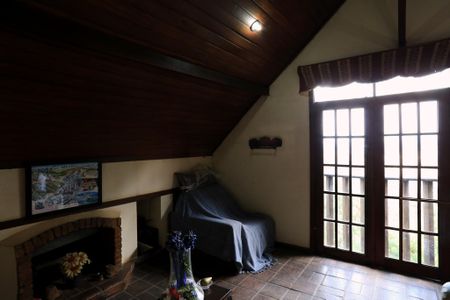 Casa à venda com 360m², 4 quartos e 2 vagasSala