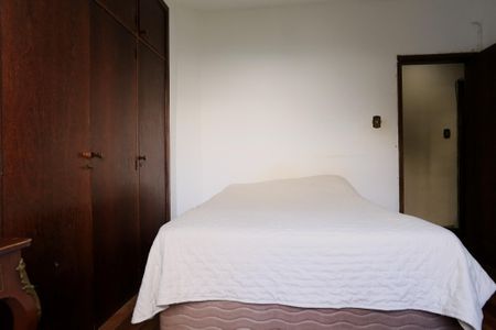 Casa à venda com 360m², 4 quartos e 2 vagasQuarto 1