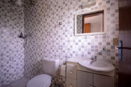 Casa à venda com 246m², 3 quartos e 10 vagas Casa à venda com 246m², 3 quartos e 10 vagasBanheiro do Quarto 3