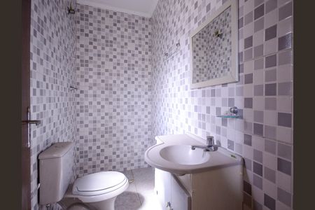 Casa à venda com 246m², 3 quartos e 10 vagas Casa à venda com 246m², 3 quartos e 10 vagasBanheiro do Quarto 2