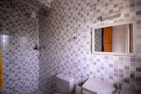 Casa à venda com 246m², 3 quartos e 10 vagas Casa à venda com 246m², 3 quartos e 10 vagasBanheiro do Quarto 3