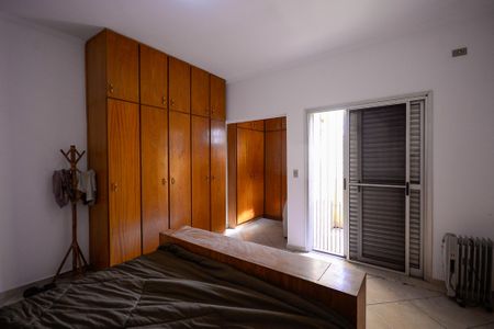 Casa à venda com 246m², 3 quartos e 10 vagas Casa à venda com 246m², 3 quartos e 10 vagasQuarto 1 - Suite