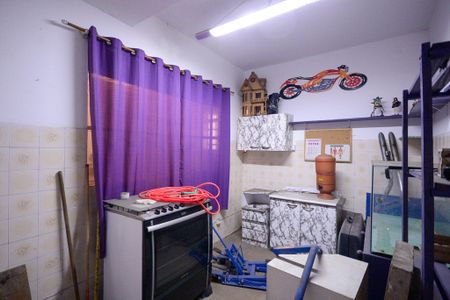 Casa à venda com 246m², 3 quartos e 10 vagas Casa à venda com 246m², 3 quartos e 10 vagasQuarto do Subsolo 2