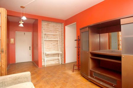 Apartamento à venda com 93m², 2 quartos e sem vagaSala
