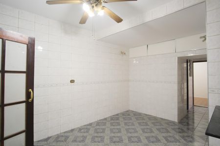 Casa à venda com 137m², 3 quartos e 2 vagasCopa