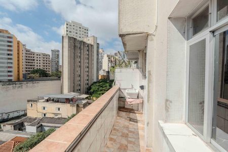 Studio à venda com 47m², 1 quarto e sem vaga Studio à venda com 47m², 1 quarto e sem vagaSacada Studio