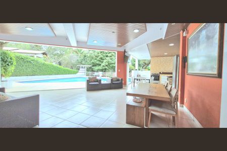 Casa de condomínio para alugar com 1040m², 4 quartos e 5 vagasÁrea Gourmet