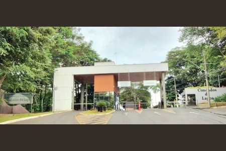 Casa de condomínio para alugar com 1040m², 4 quartos e 5 vagasPortaria do condomínio