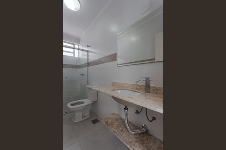 Casa à venda com 230m², 3 quartos e 3 vagasBanheiro