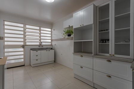 Casa à venda com 230m², 3 quartos e 3 vagasCozinha