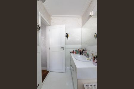 Casa à venda com 900m², 8 quartos e 6 vagas Casa à venda com 900m², 8 quartos e 6 vagasBanheiro da Suíte 5