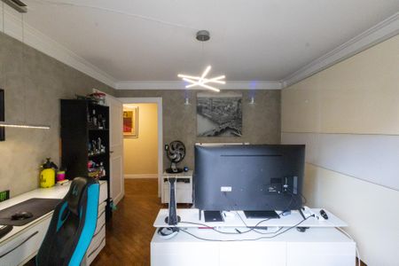 Casa à venda com 900m², 8 quartos e 6 vagas Casa à venda com 900m², 8 quartos e 6 vagasSuíte 2