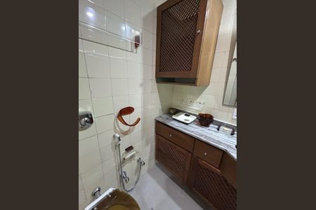 Apartamento à venda com 80m², 2 quartos e 1 vagaBanheiro