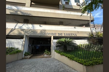 Apartamento à venda com 80m², 2 quartos e 1 vagaFachada