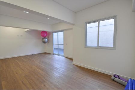 Apartamento à venda com 43m², 2 quartos e 1 vagaÁrea comum