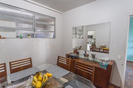 Apartamento à venda com 110m², 3 quartos e 1 vaga Apartamento à venda com 110m², 3 quartos e 1 vagaCopa